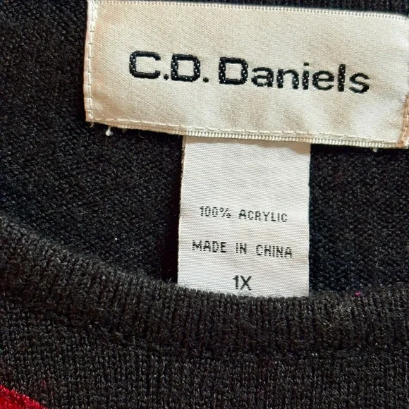 C.D. Daniels Black Sweater with Red Floral Design - Picture 3 of 4